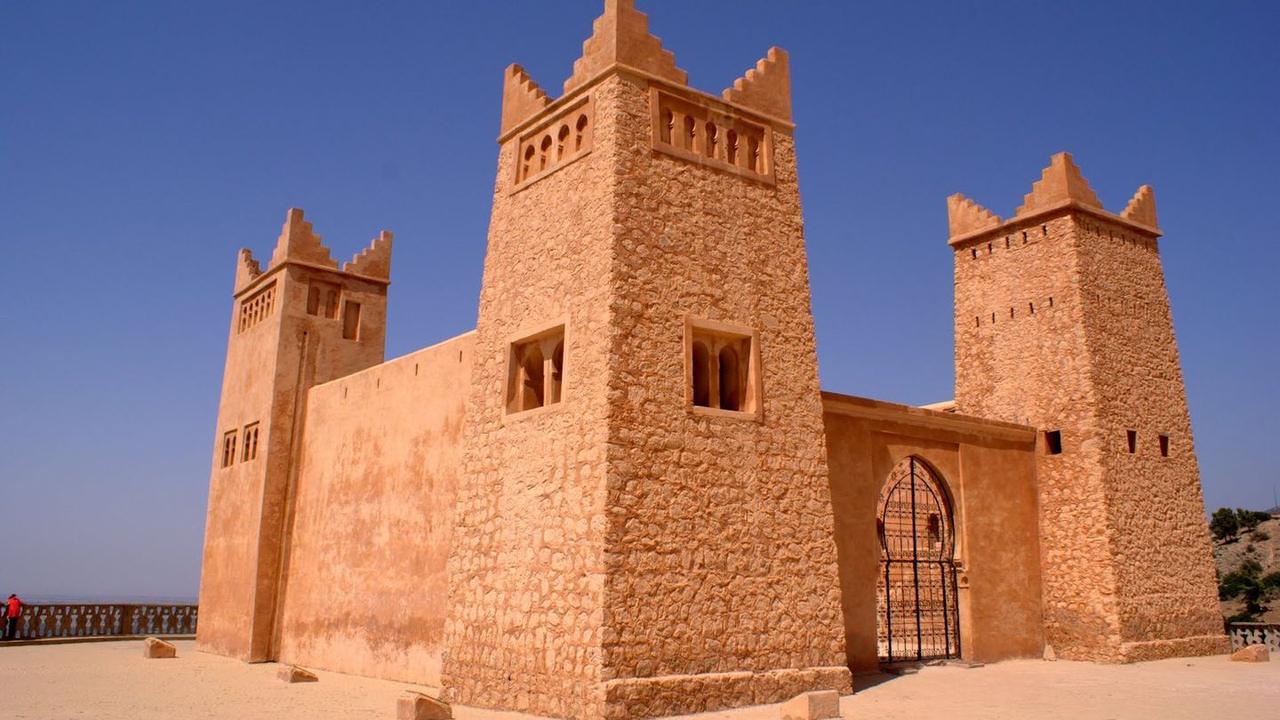 Safi to Beni Mellal bus travel in Morocco